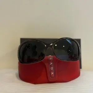 Prada Brown Sunglasses with Red Case Prada | Accessories | Prada Brown Sunglasses With Red Case  main image 3